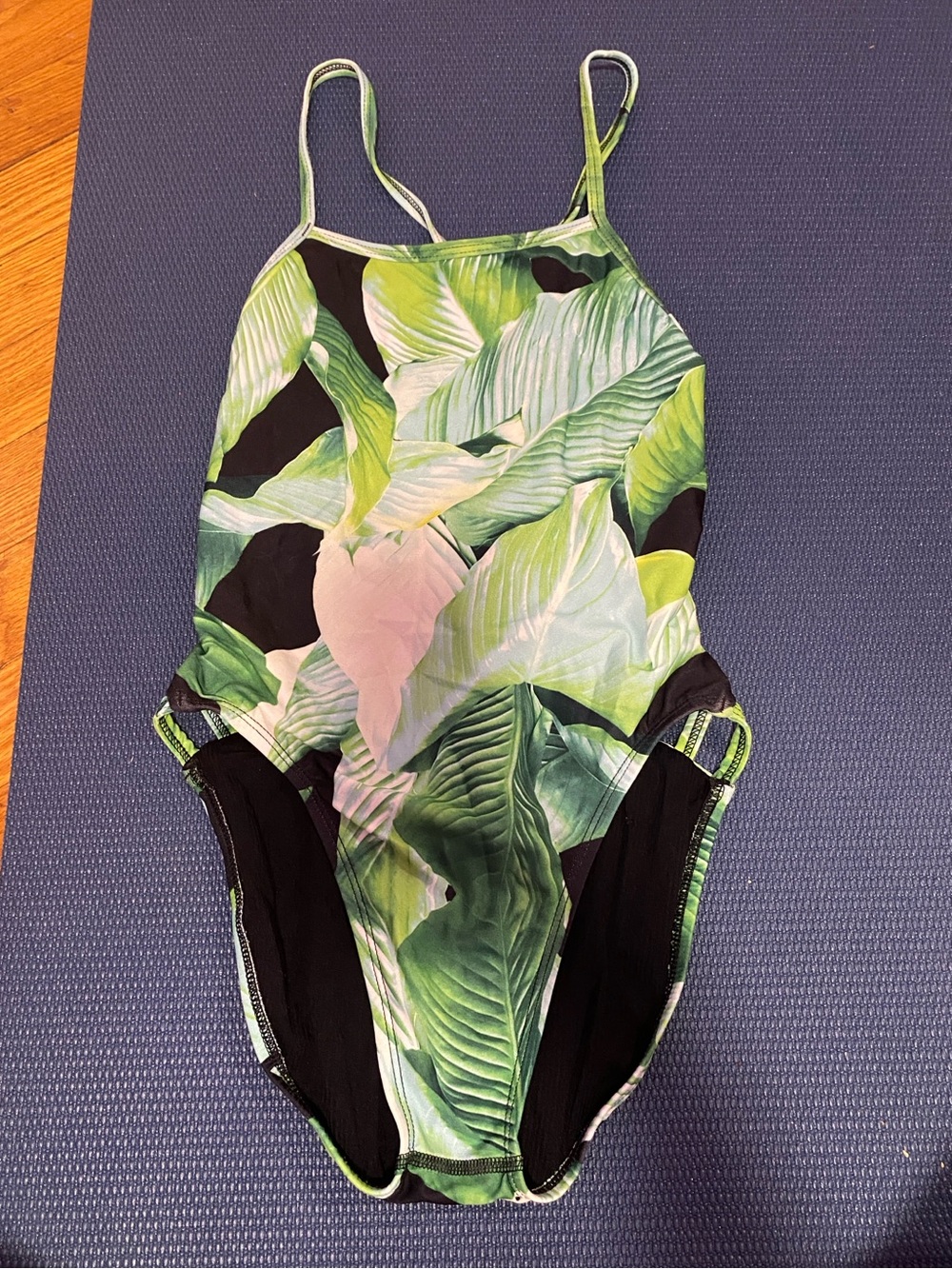 Jolyln Gavin Plant Print Swimsuit Size 26
